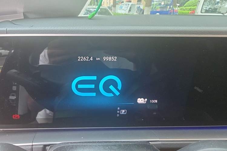Used Mercedes-Benz GLE New Energy 2021 GLE 350 e 4MATIC Odometer Close Up