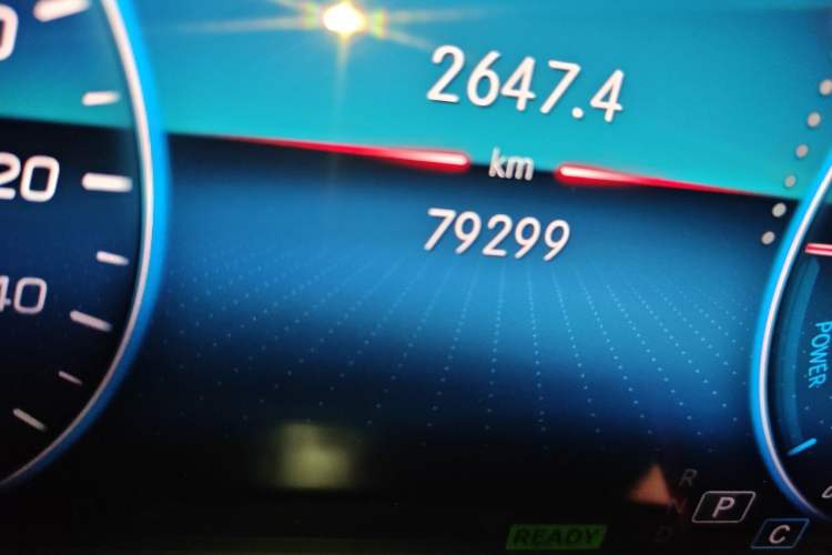 Used Mercedes-Benz GLE New Energy 2021 GLE 350 e 4MATIC Coupe SUV Odometer Close Up