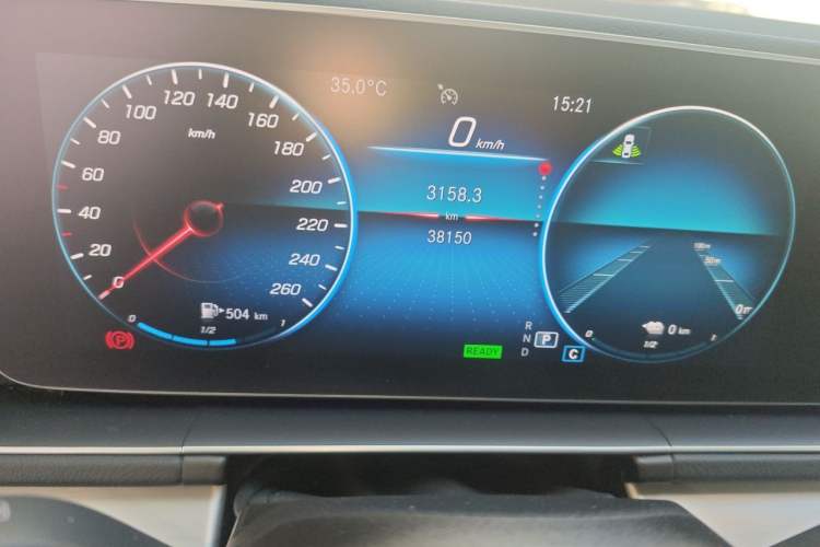 Used Mercedes-Benz GLE New Energy 2021 GLE 350 e 4MATIC Coupe SUV Odometer Close Up