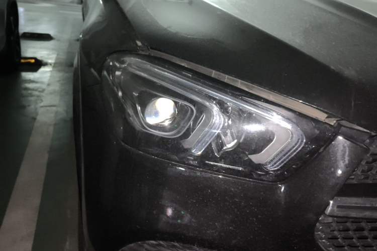 Used Mercedes-Benz GLE New Energy 2021 GLE 350 e 4MATIC Coupe SUV Right Front Headlight