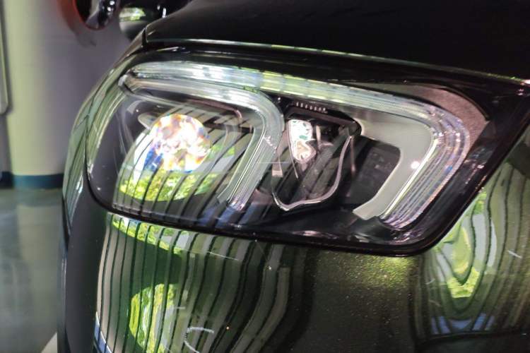Used Mercedes-Benz GLE New Energy 2021 GLE 350 e 4MATIC Premium Edition Right Front Headlight