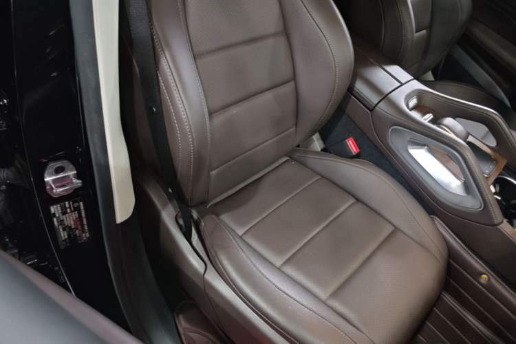 Used Mercedes-Benz GLE New Energy 2021 GLE 350 e 4MATIC Right Front Seat