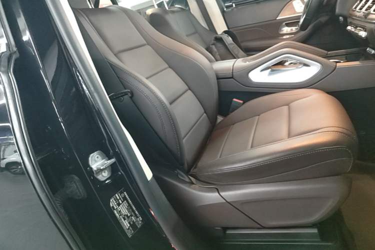 Used Mercedes-Benz GLE New Energy 2021 GLE 350 e 4MATIC Premium Edition Right Front Seat