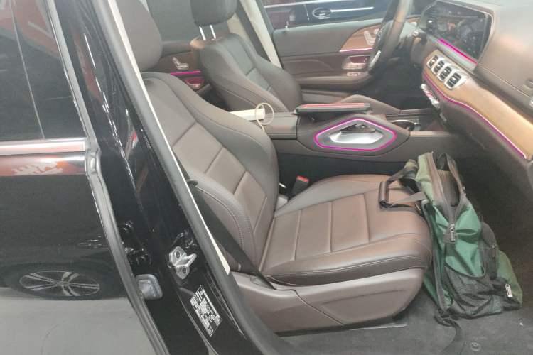 Used Mercedes-Benz GLE New Energy 2021 GLE 350 e 4MATIC Right Front Seat
