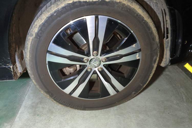 Used Mercedes-Benz GLE New Energy 2021 GLE 350 e 4MATIC Coupe SUV Right Front Wheel Hub