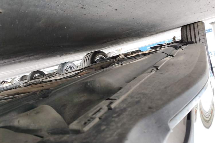 Used Mercedes-Benz GLE New Energy 2021 GLE 350 e 4MATIC Right Side Sill