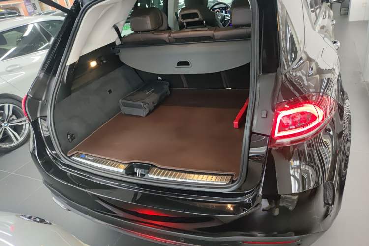 Used Mercedes-Benz GLE New Energy 2021 GLE 350 e 4MATIC Trunk