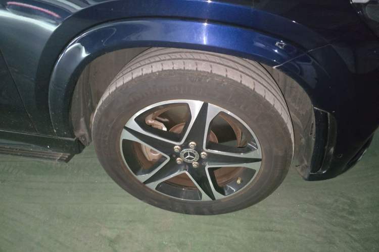 Used Mercedes-Benz GLE New Energy 2021 GLE 350 e 4MATIC Right Front Wheel Hub