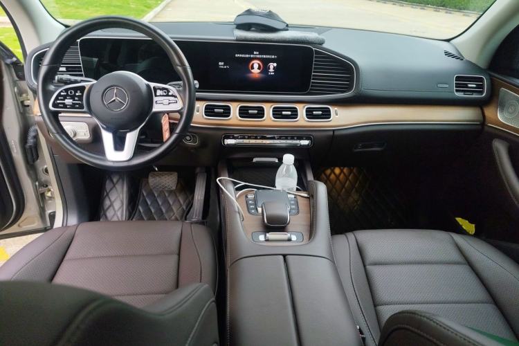 Used Mercedes-Benz GLE New Energy 2021 GLE 350 e 4MATIC Center Console
