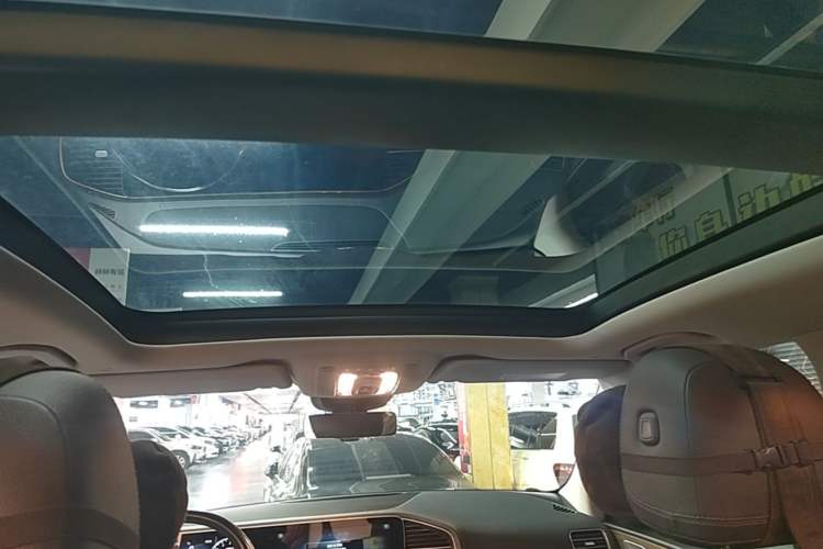 Used Mercedes-Benz GLE New Energy 2021 GLE 350 e 4MATIC Headliner