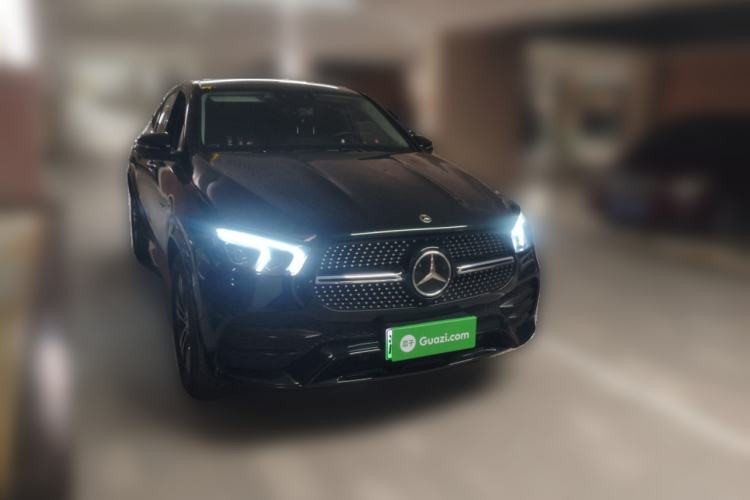 Used Mercedes-Benz GLE New Energy 2021 GLE 350 e 4MATIC Coupe SUV Front Right 45 Deg