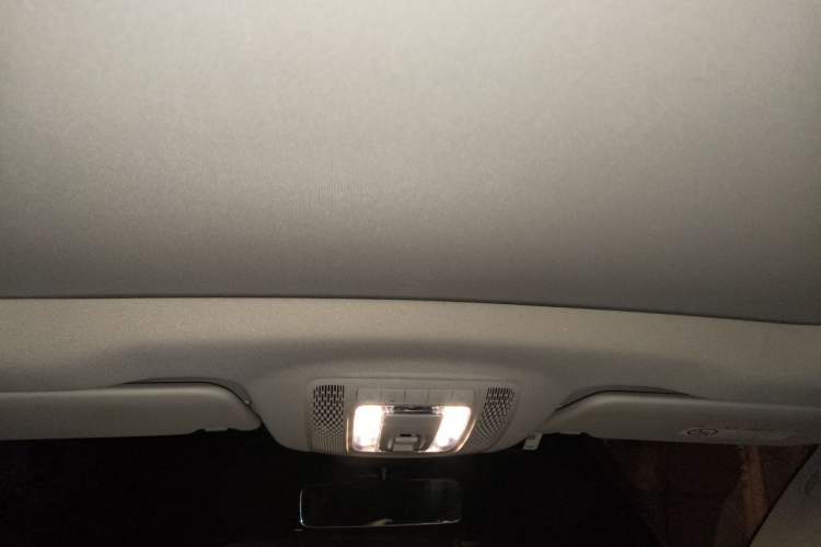 Used Mercedes-Benz GLE New Energy 2021 GLE 350 e 4MATIC Headliner
