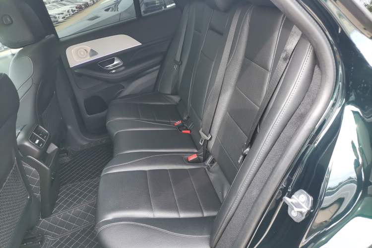 Used Mercedes-Benz GLE New Energy 2021 GLE 350 e 4MATIC Coupe SUV Interior 4