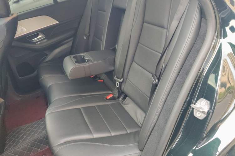 Used Mercedes-Benz GLE New Energy 2021 GLE 350 e 4MATIC Coupe SUV Left Rear Seat