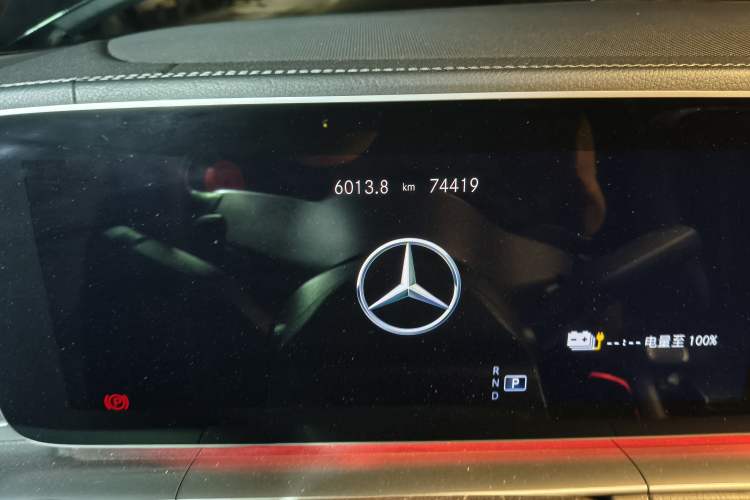 Used Mercedes-Benz GLE New Energy 2021 GLE 350 e 4MATIC Odometer Close Up