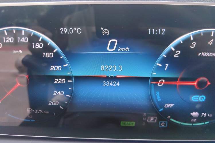 Used Mercedes-Benz GLE New Energy 2021 GLE 350 e 4MATIC Odometer Close Up