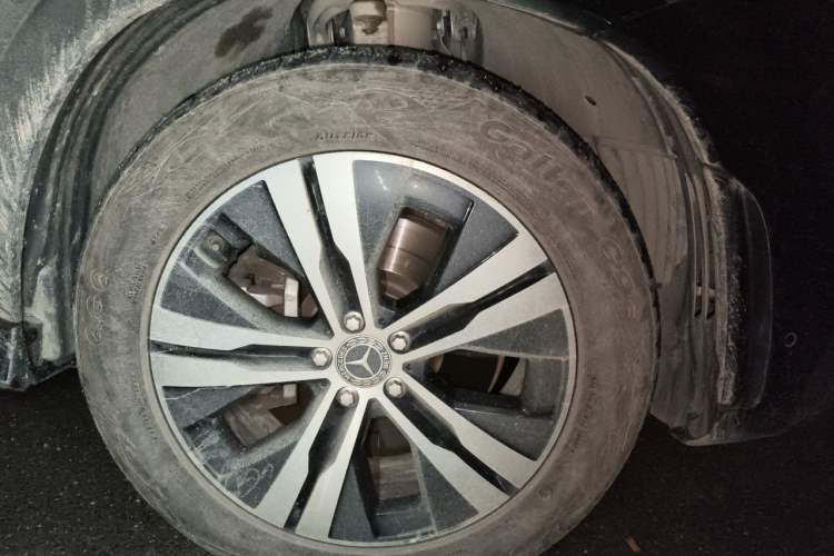 Used Mercedes-Benz GLE New Energy 2021 GLE 350 e 4MATIC Right Front Wheel Hub