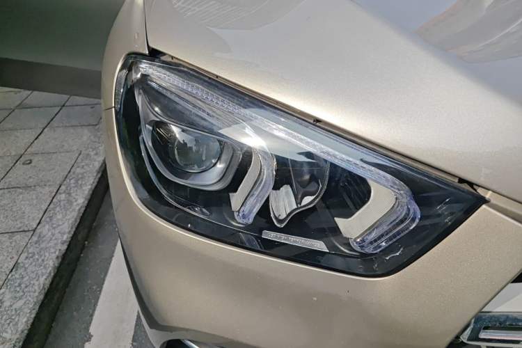 Used Mercedes-Benz GLE New Energy 2021 GLE 350 e 4MATIC Right Front Headlight
