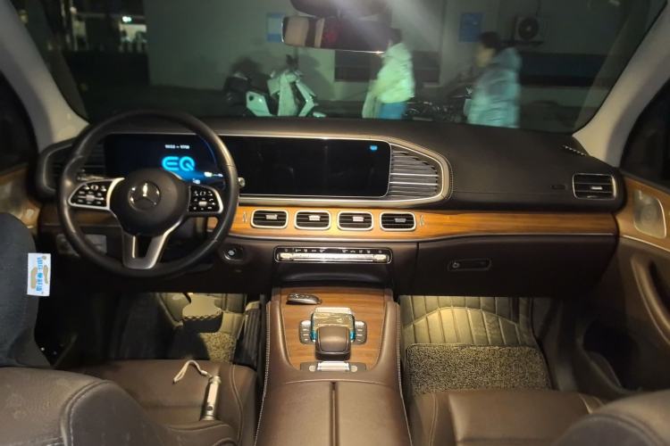 Used Mercedes-Benz GLE New Energy 2021 GLE 350 e 4MATIC Premium Edition Center Console