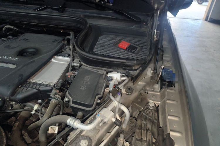 Used Mercedes-Benz GLE New Energy 2021 GLE 350 e 4MATIC Engine Bay Left