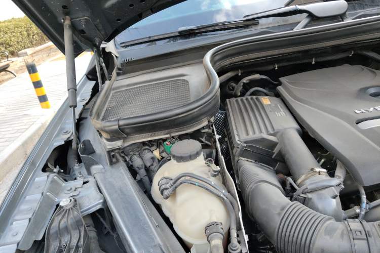 Used Mercedes-Benz GLE New Energy 2021 GLE 350 e 4MATIC Engine Bay Right