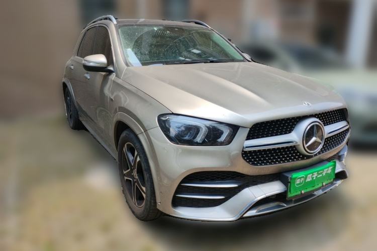 Used Mercedes-Benz GLE New Energy 2021 GLE 350 e 4MATIC Front Right 45 Deg
