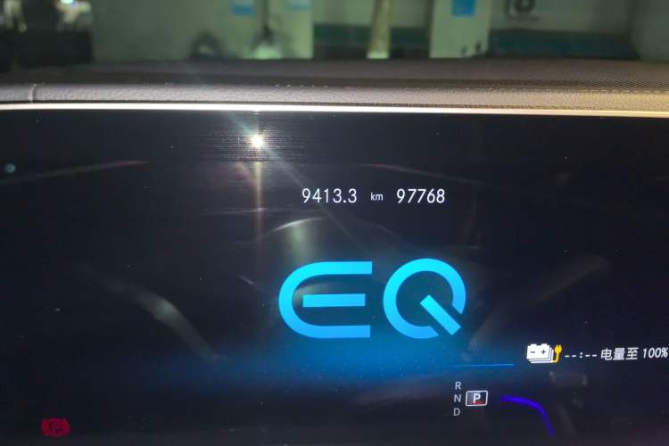 Used Mercedes-Benz GLE New Energy 2021 GLE 350 e 4MATIC Premium Edition Odometer Close Up