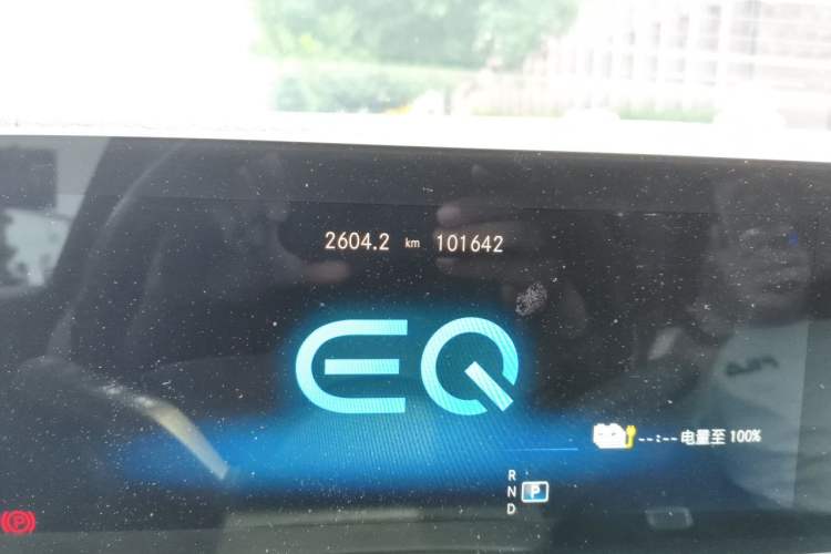 Used Mercedes-Benz GLE New Energy 2021 GLE 350 e 4MATIC Odometer Close Up