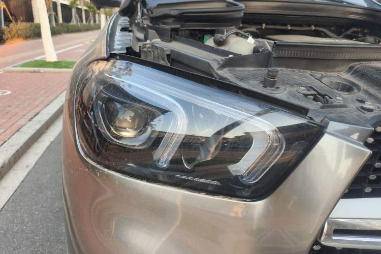 Used Mercedes-Benz GLE New Energy 2021 GLE 350 e 4MATIC Right Front Headlight