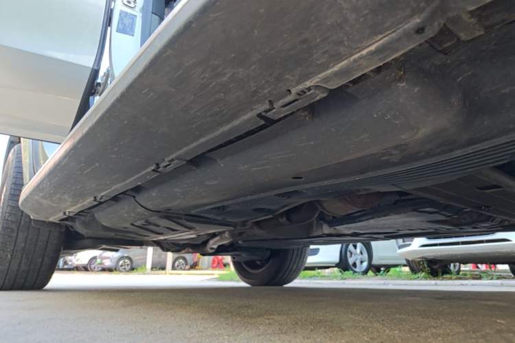 Used Mercedes-Benz GLE New Energy 2021 GLE 350 e 4MATIC Coupe SUV Right Side Sill
