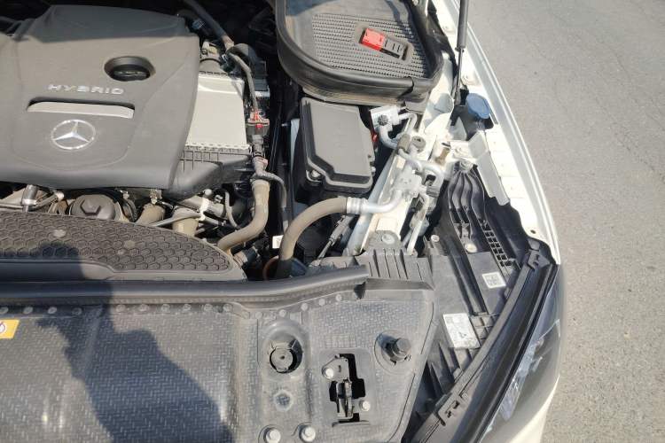 Used Mercedes-Benz GLE New Energy 2021 GLE 350 e 4MATIC Coupe SUV Engine Bay Left