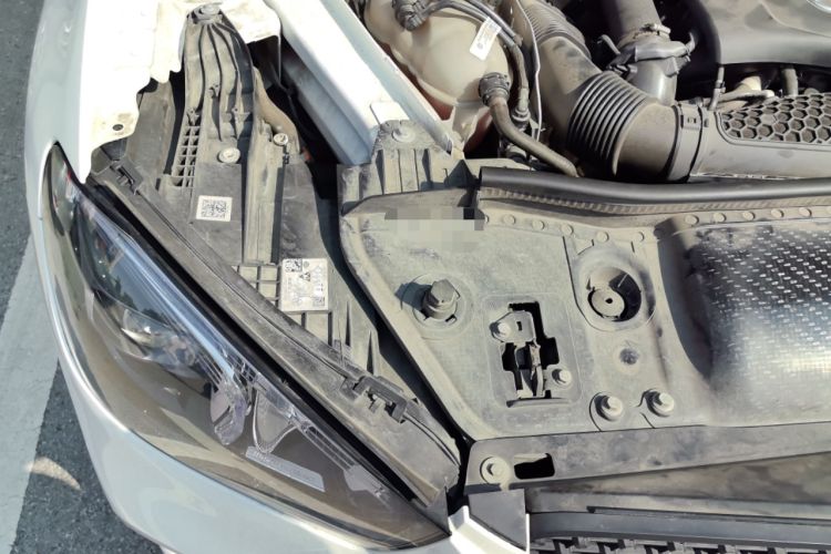 Used Mercedes-Benz GLE New Energy 2021 GLE 350 e 4MATIC Engine Bay Right