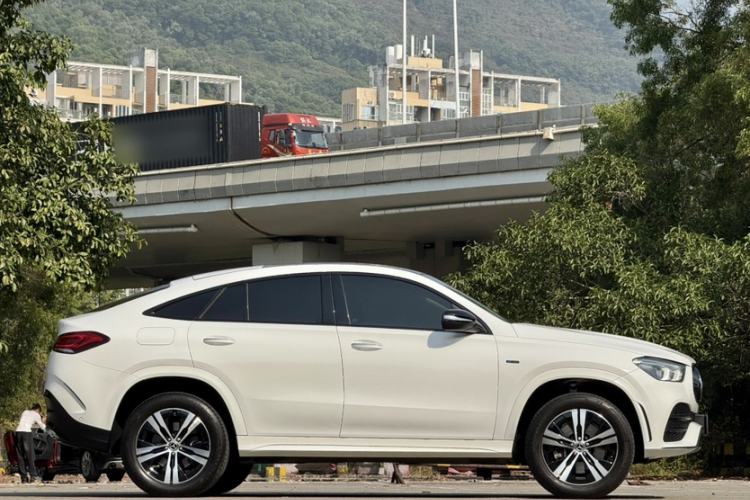 Used Mercedes-Benz GLE New Energy 2021 GLE 350 e 4MATIC Coupe SUV Exterior 4