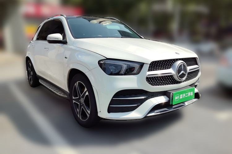 Used Mercedes-Benz GLE New Energy 2021 GLE 350 e 4MATIC Front Right 45 Deg