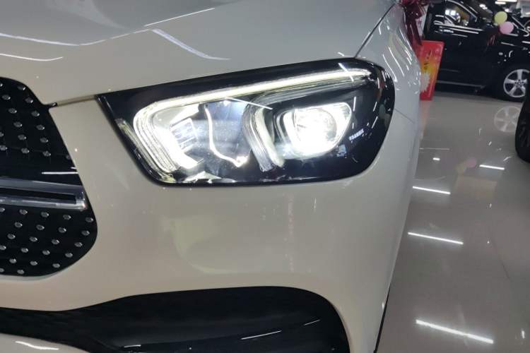 Used Mercedes-Benz GLE New Energy 2021 GLE 350 e 4MATIC Coupe SUV Left Front Headlight