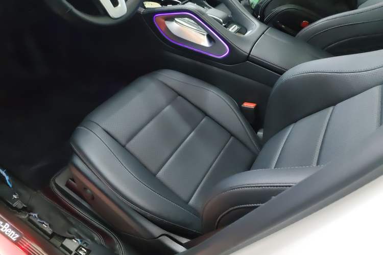Used Mercedes-Benz GLE New Energy 2021 GLE 350 e 4MATIC Coupe SUV Left Front Seat