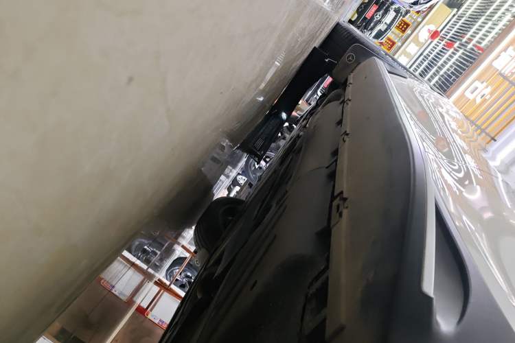 Used Mercedes-Benz GLE New Energy 2021 GLE 350 e 4MATIC Coupe SUV Left Side Sill