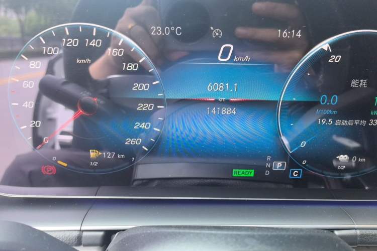 Used Mercedes-Benz GLE New Energy 2021 GLE 350 e 4MATIC Coupe SUV Odometer Close Up