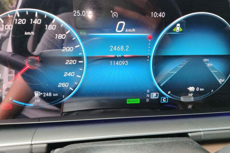 Used Mercedes-Benz GLE New Energy 2021 GLE 350 e 4MATIC Odometer Close Up