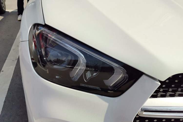 Used Mercedes-Benz GLE New Energy 2021 GLE 350 e 4MATIC Right Front Headlight