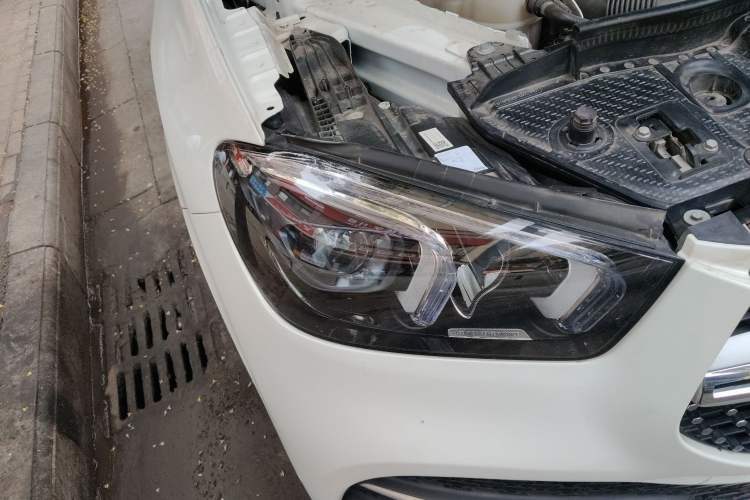 Used Mercedes-Benz GLE New Energy 2021 GLE 350 e 4MATIC Right Front Headlight