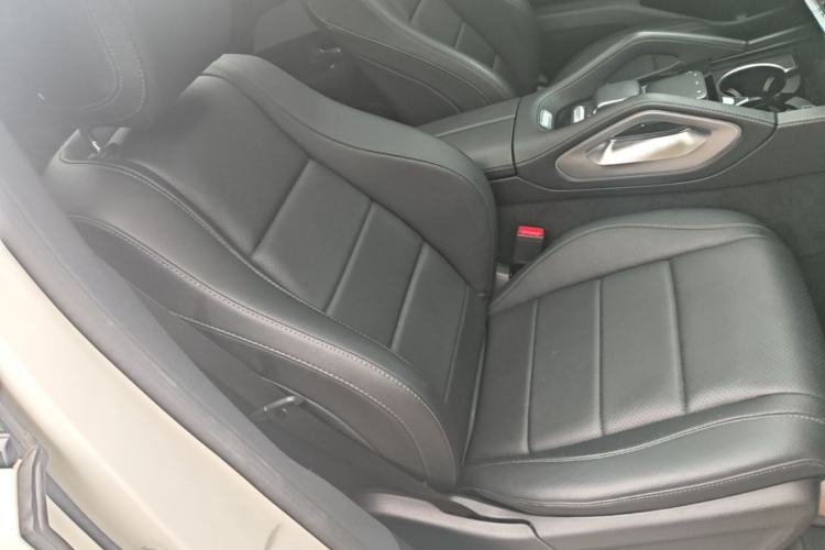 Used Mercedes-Benz GLE New Energy 2021 GLE 350 e 4MATIC Coupe SUV Right Front Seat