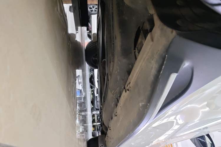 Used Mercedes-Benz GLE New Energy 2021 GLE 350 e 4MATIC Coupe SUV Right Side Sill