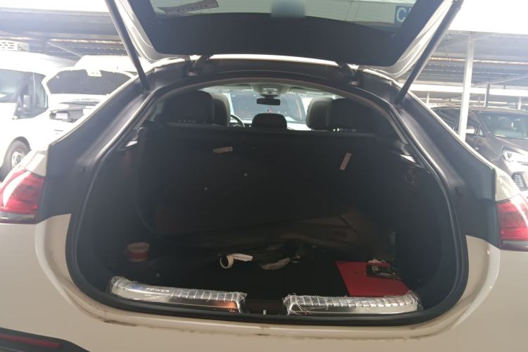 Used Mercedes-Benz GLE New Energy 2021 GLE 350 e 4MATIC Trunk