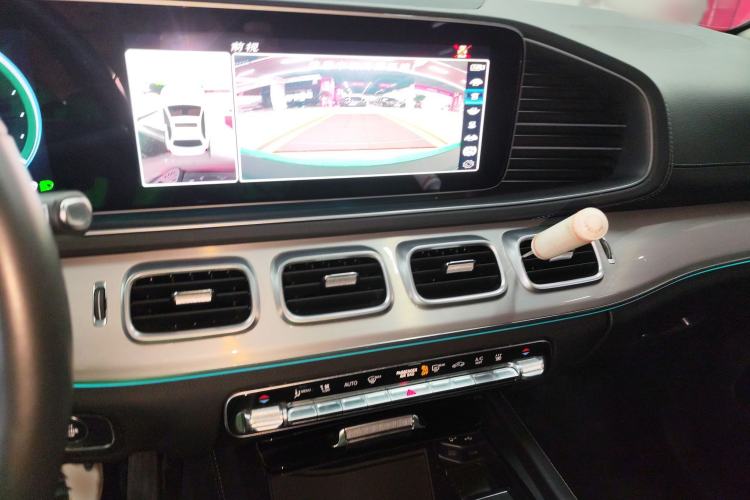 Used Mercedes-Benz GLE New Energy 2022 GLE 350 e 4MATIC Coupe SUV Audio And AC Panel