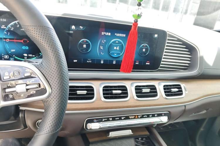 Used Mercedes-Benz GLE New Energy 2022 Restyled GLE 350 e 4MATIC Audio And AC Panel