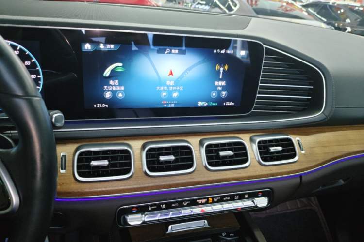 Used Mercedes-Benz GLE New Energy 2022 Restyled GLE 350 e 4MATIC Audio And AC Panel
