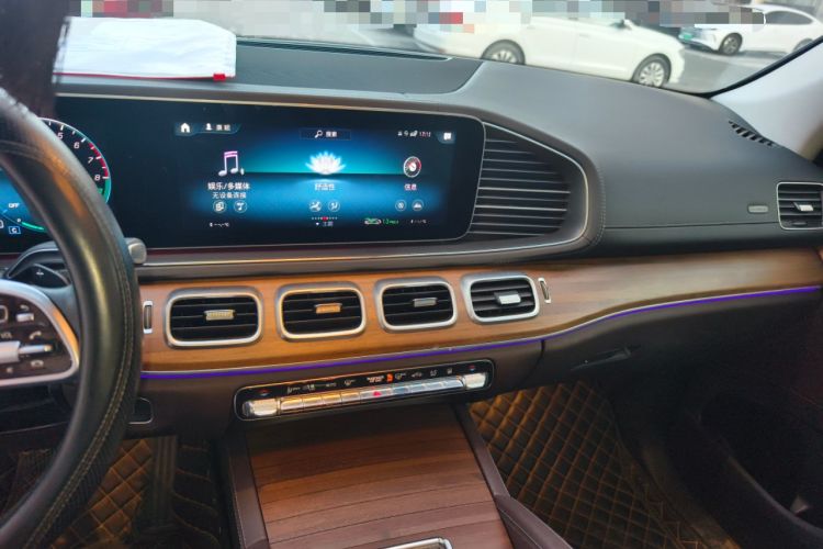 Used Mercedes-Benz GLE New Energy 2022 Restyled GLE 350 e 4MATIC Audio And AC Panel
