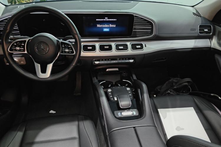 Used Mercedes-Benz GLE New Energy 2022 Restyled GLE 350 e 4MATIC Coupe SUV Center Console