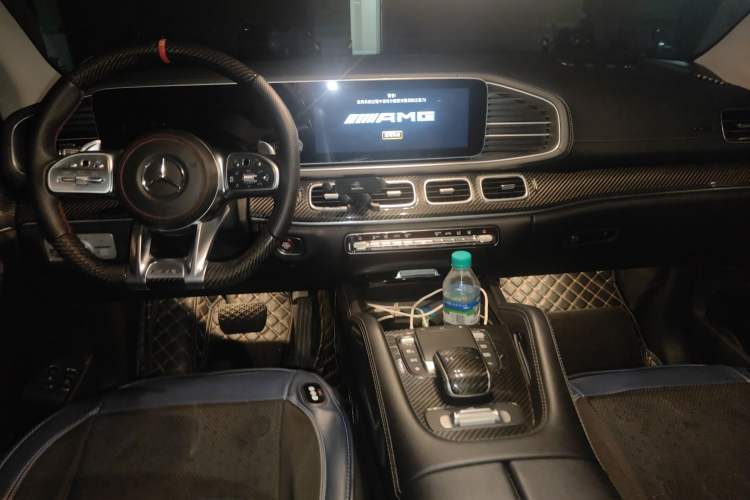 Used Mercedes-Benz GLE New Energy 2022 Restyled GLE 350 e 4MATIC Coupe SUV Center Console